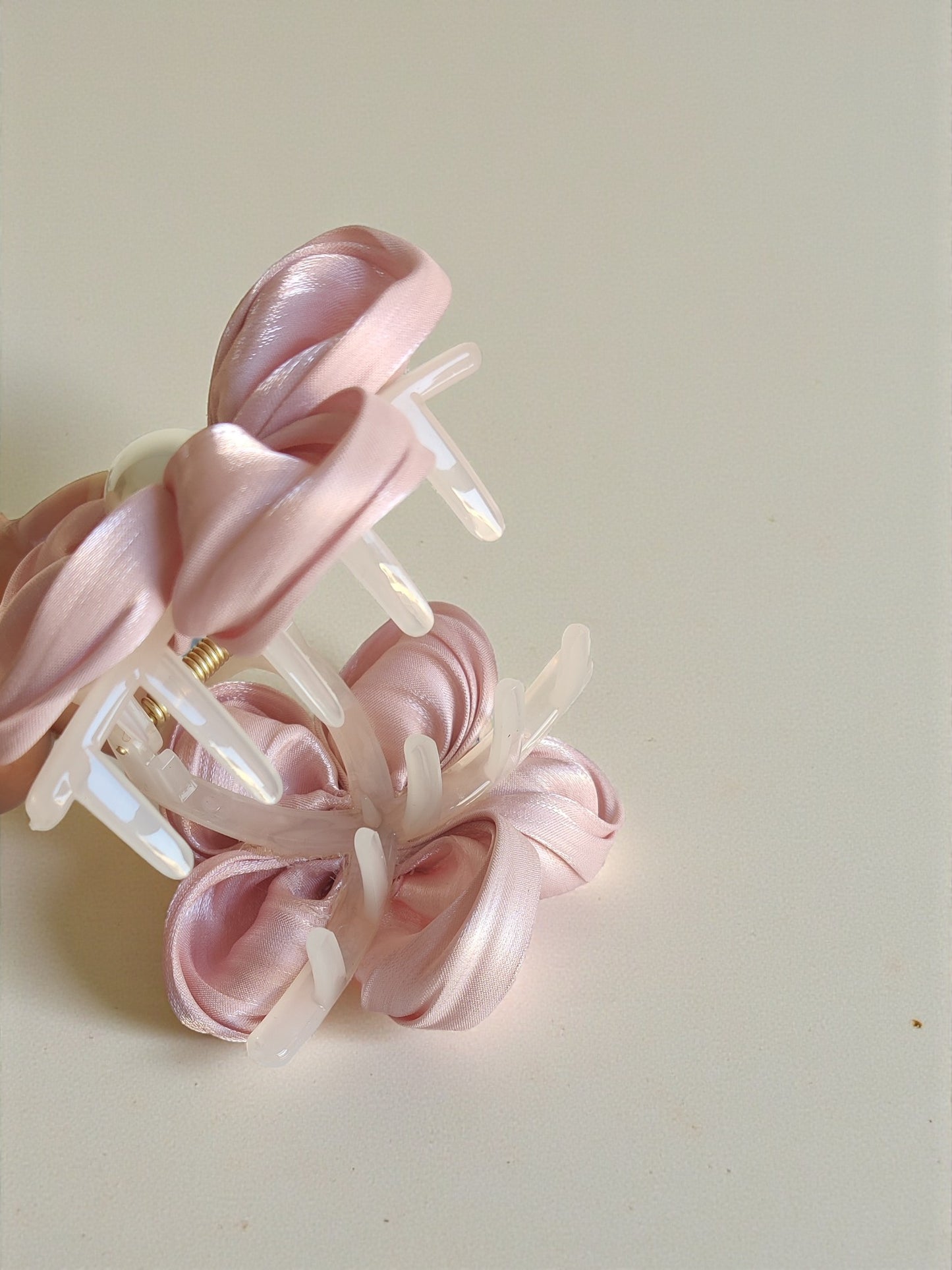 Satin Pearl Bloom Claw Clip - Set of 2