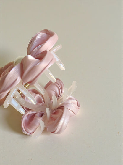 Satin Pearl Bloom Claw Clip - Set of 2